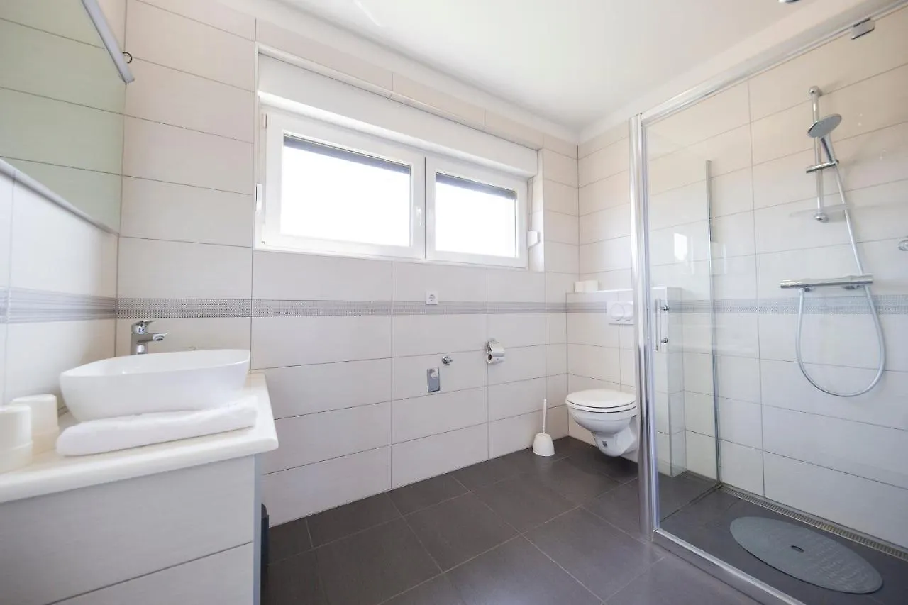 Apartmani Tamaris Углян Апартаменты