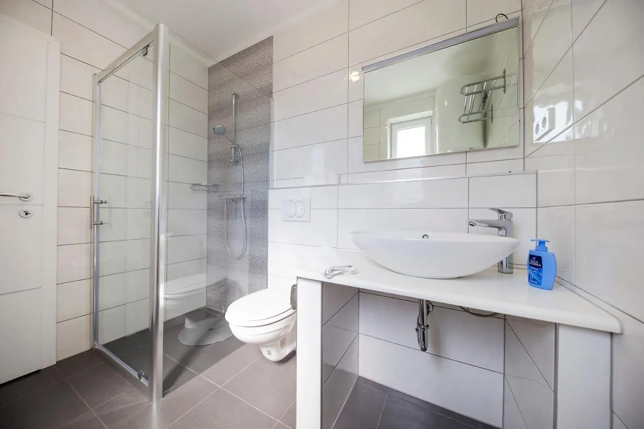 Apartmani Tamaris Углян