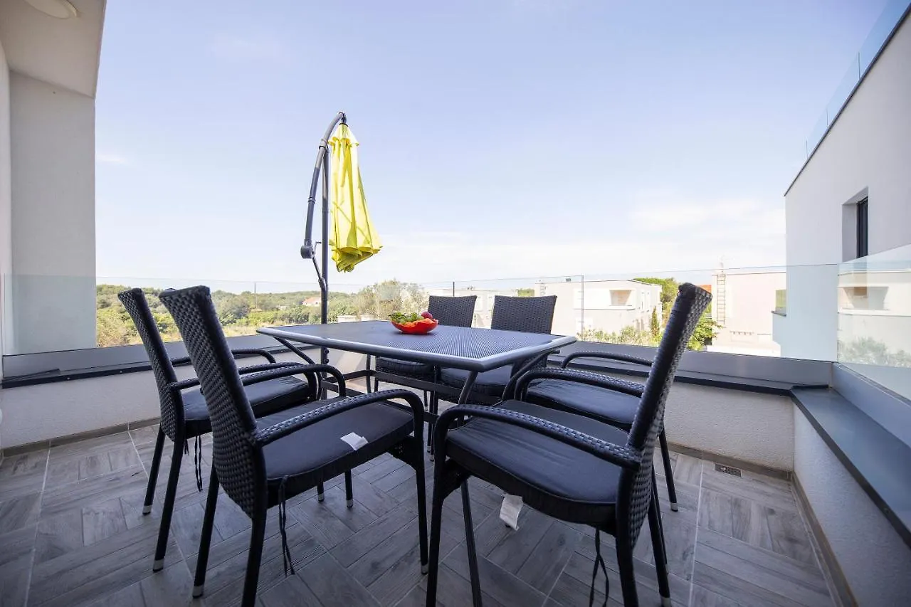 Апартаменты Apartmani Tamaris Углян