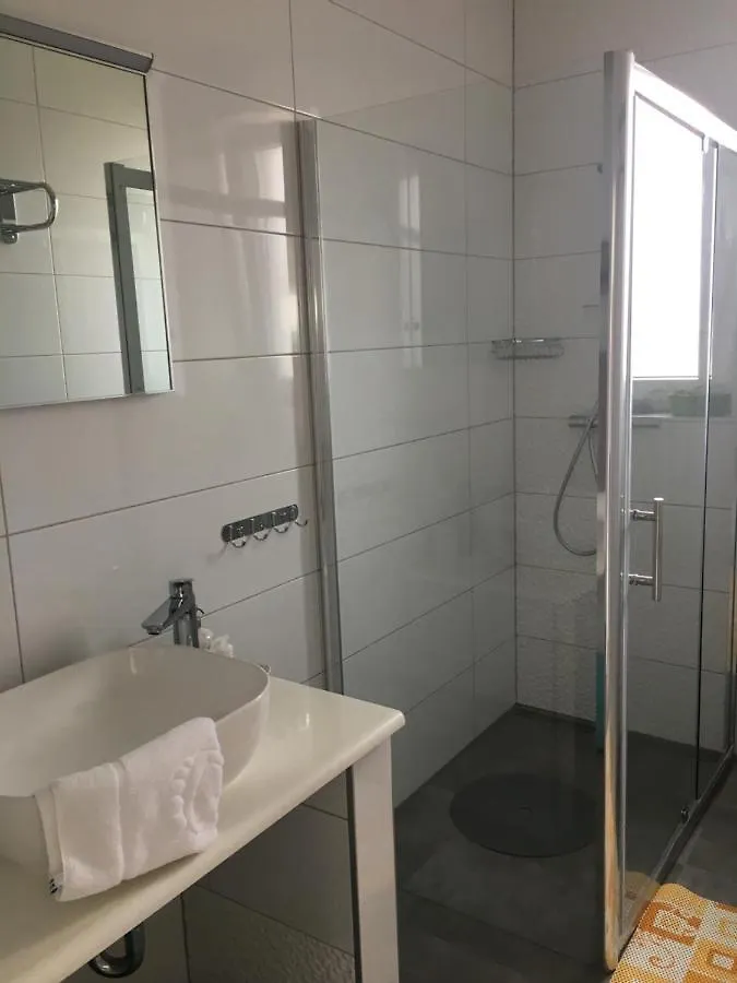 Apartmani Tamaris Углян 0*,